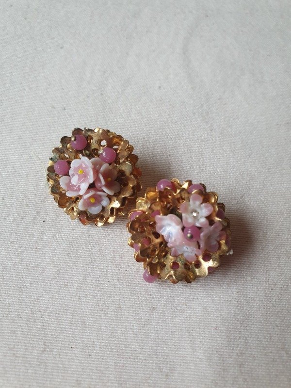 Producto - Aros Clips 40s Sakuras Cristal Rosa