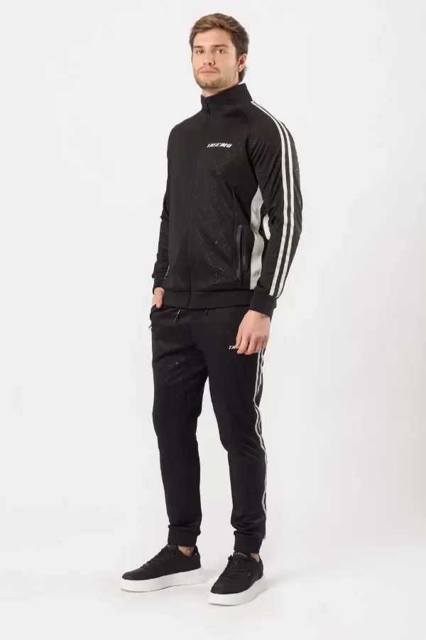 Producto - Buzo Deportivo Capel Negro Tascani - 1