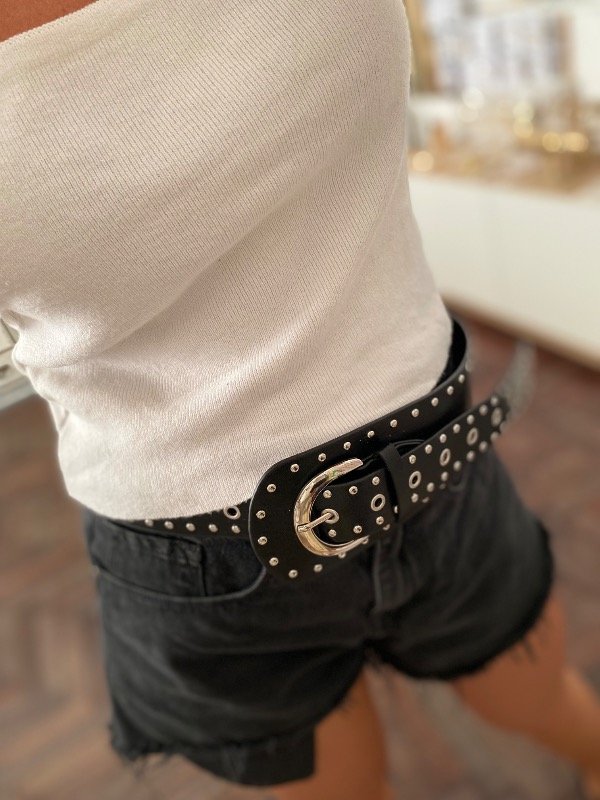 Producto - Faja Tachas negra