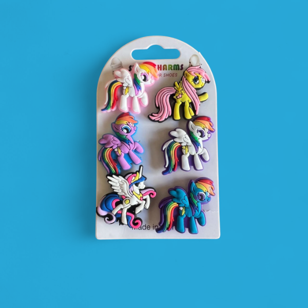 Producto - Pins para crocs Pony
