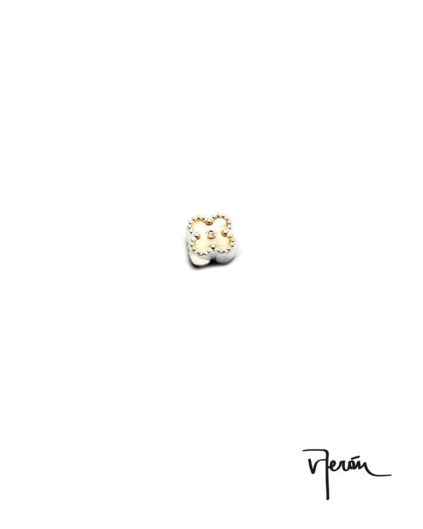 Producto - Dije Flor VC Nacar