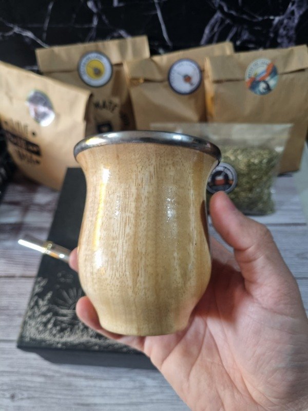 Producto - Box Día de la Madre. Mate Camionero Laqueado con Bombilla Te Amo Mamá - 7