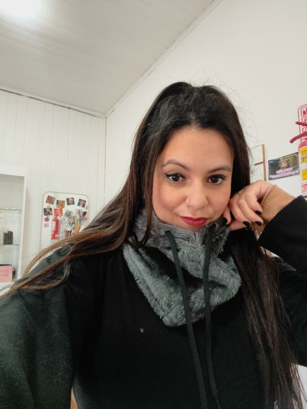 Producto - Cuellito con capucha gris