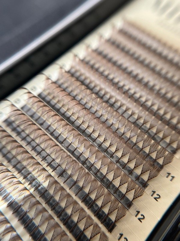 Producto - Milkova - Spire lash - MARRÓN - 0.07 MIX (8-15mm)