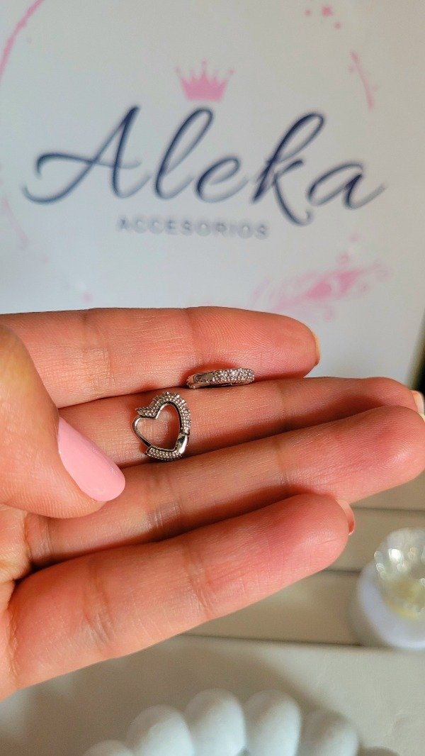Producto - Argollas forma de corazón (1.0mm)micro pavé plateados - 0