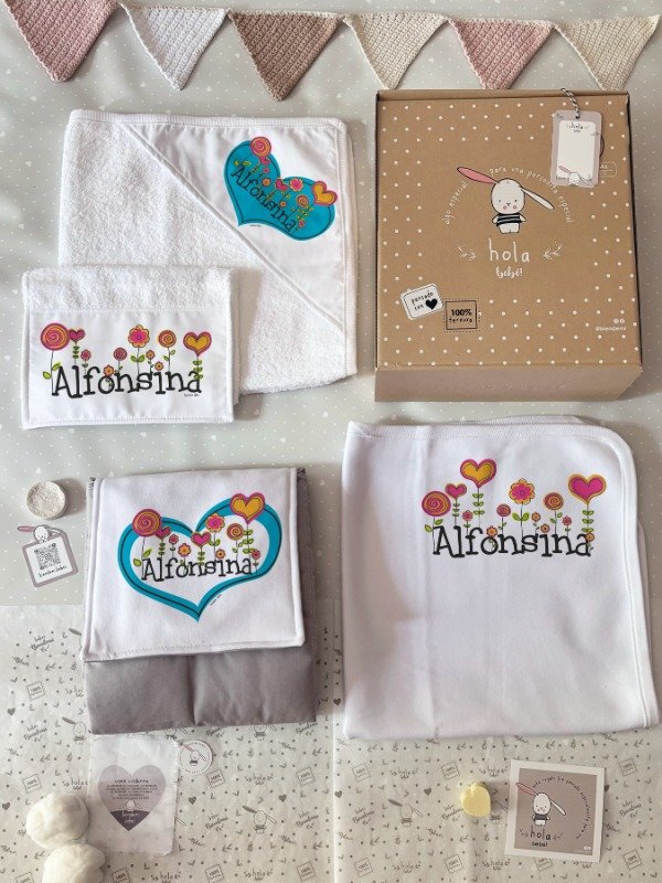 Producto - Cajita "Súper" - Flores malpintadas