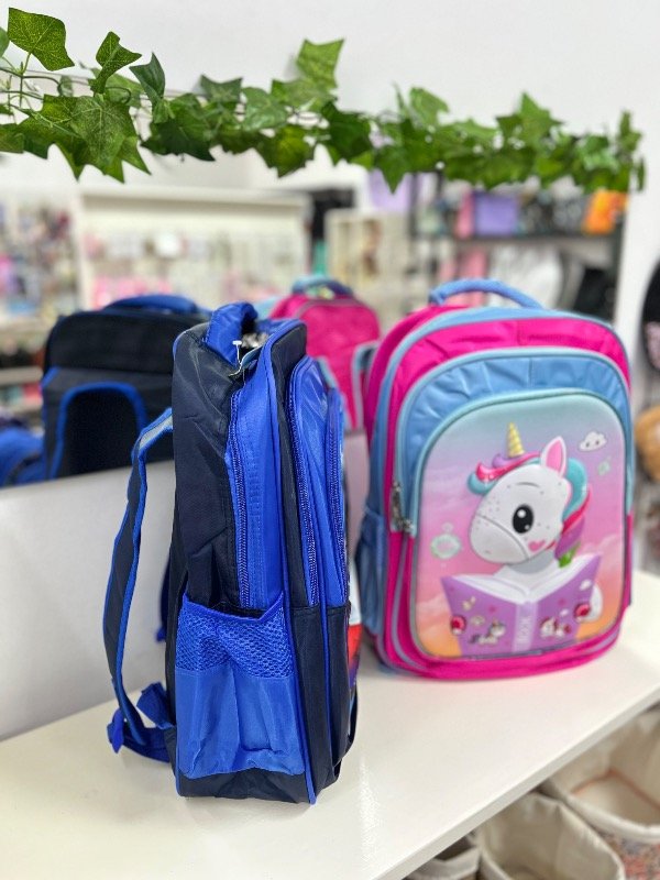 Producto - Mochila escolar 3 bolsillos diseño 3d - 1