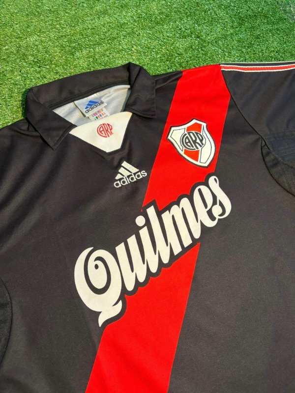 Camiseta Alternativa 1999 — imagen 2