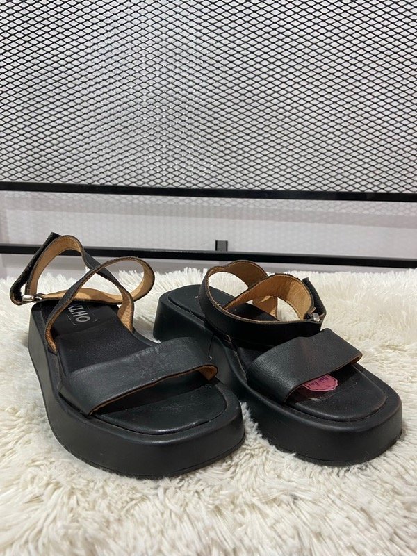 Producto - Sandalias KLHO T36