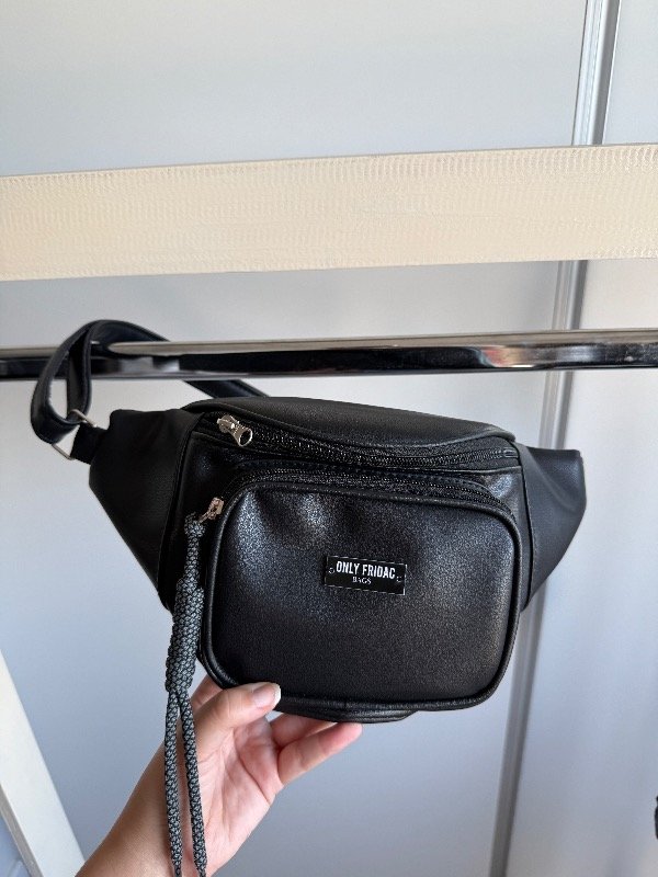 Producto - RIÑONERA TOKYO