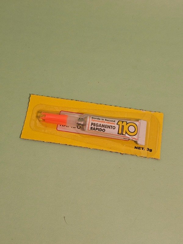 Producto - Cianoacrilato - Pegamento Rapido 110