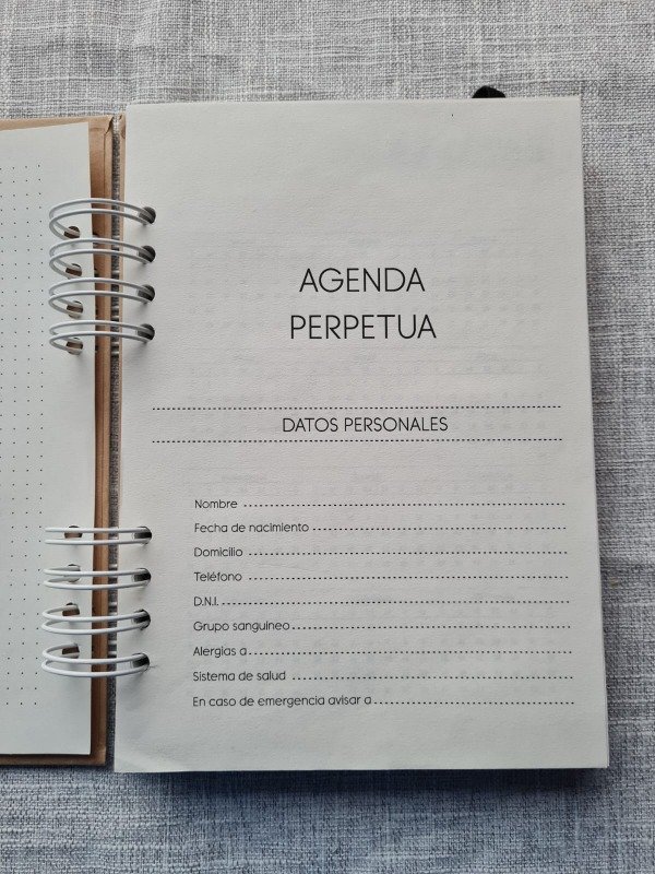 Producto - AGENDA PERPETUA DOS DIAS POR PÁGINA