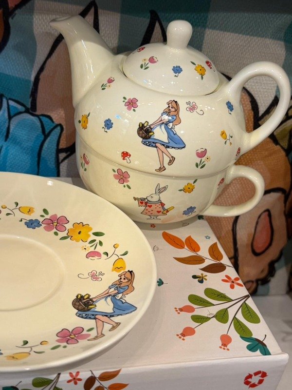 Producto - Tea for one - Alicia en el país de las maravillas (Efectivo: 59.920)