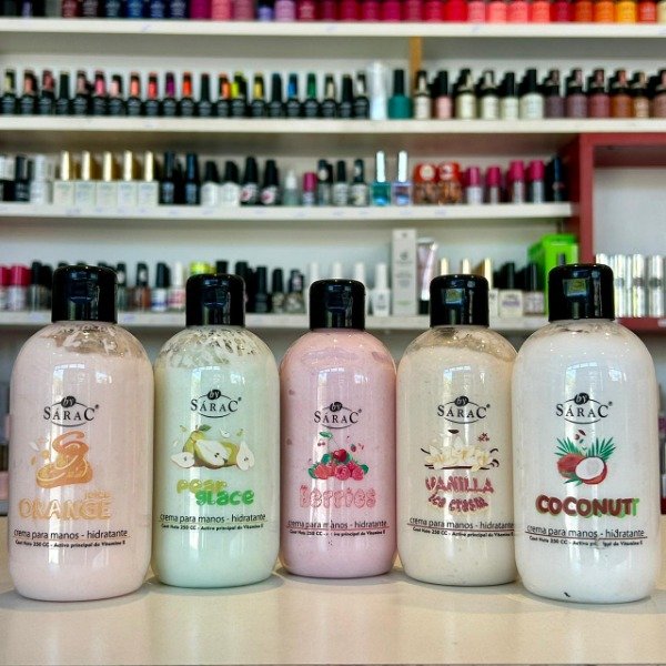 Producto - Crema hidratante de manos 250cc By Sarac