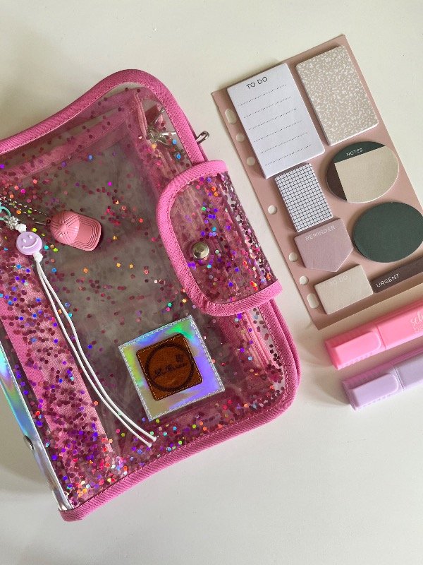 Producto - Estuche transparente fuscia