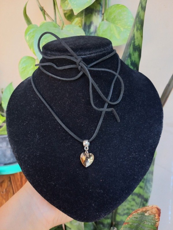 Producto - choker heart (Ámbar)