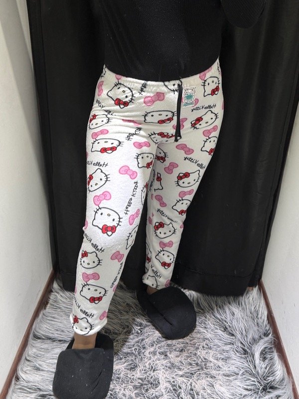 Producto - POLAR KITTY BLANCO
