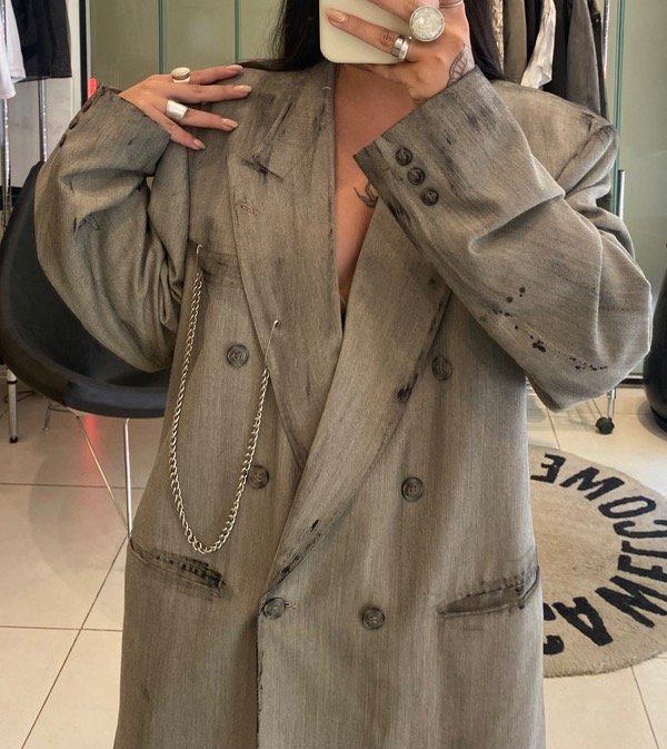 Producto - Blazer gris pintado