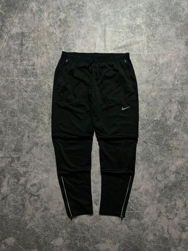 Producto - JOGGING NIKE RUNNING T:M