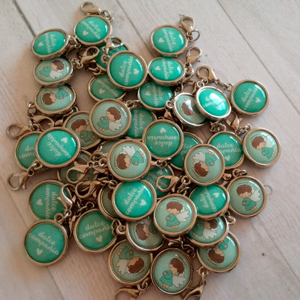 Producto - 10 MEDALLITAS PARA COLGAR - ANGELITOS