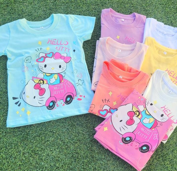 Producto - remera kitty talle 12