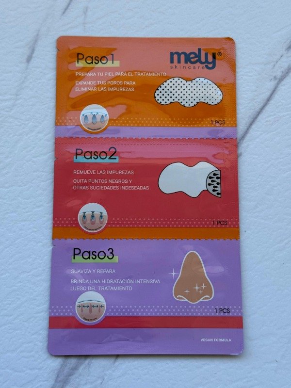 Producto - MASCARILLA PUNTOS NEGROS 3 PASOS - 12 UNIDADES