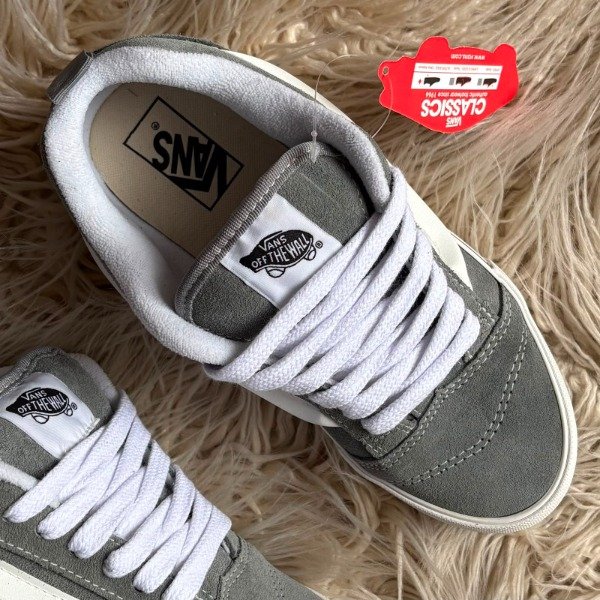 Producto - Vans KNU Gris - 3