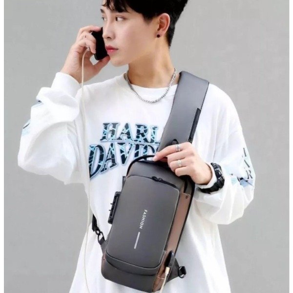 Producto - Mochila Pechera Cruzada Impermeable Fashion Antirrobo