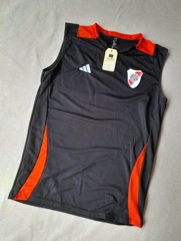 Producto - Musculosa River sin sponsors