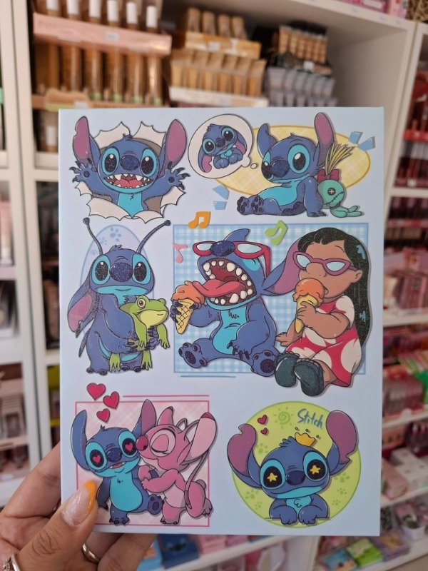 Producto - Paleta kit de maquillajes lilo y stich