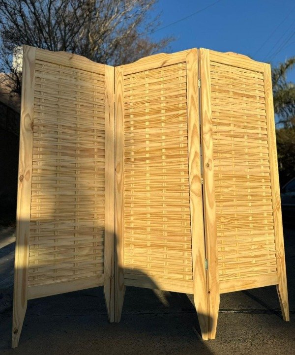 Producto - Biombo Trenzado natural curvo