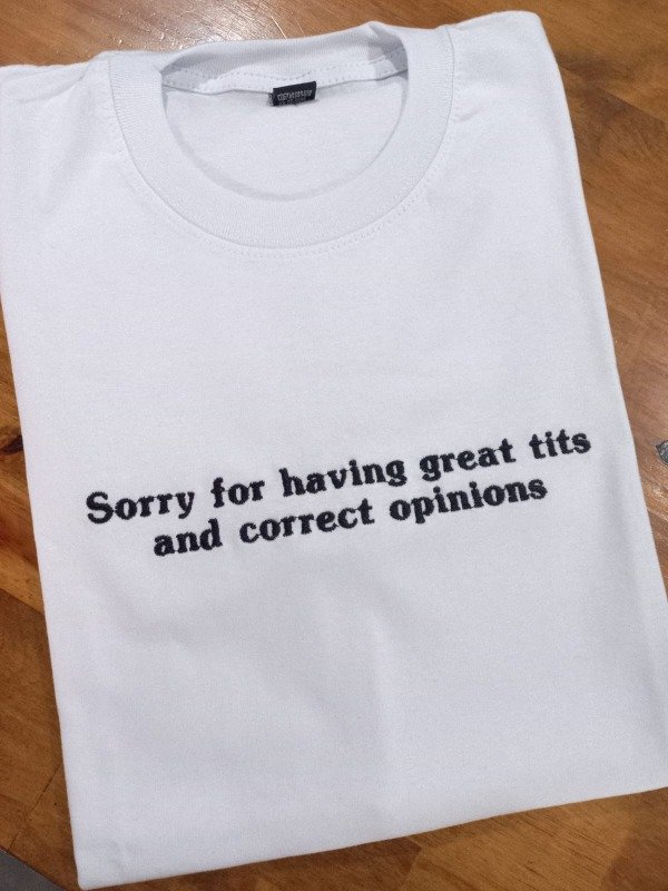 Producto - Remera great tits and correct opinions
