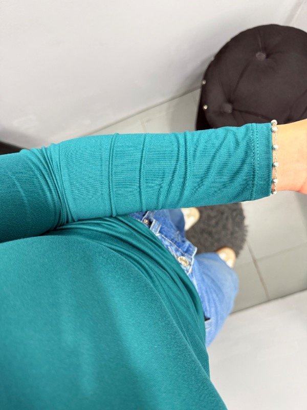 Producto - Camiseta básica con tachas - 2