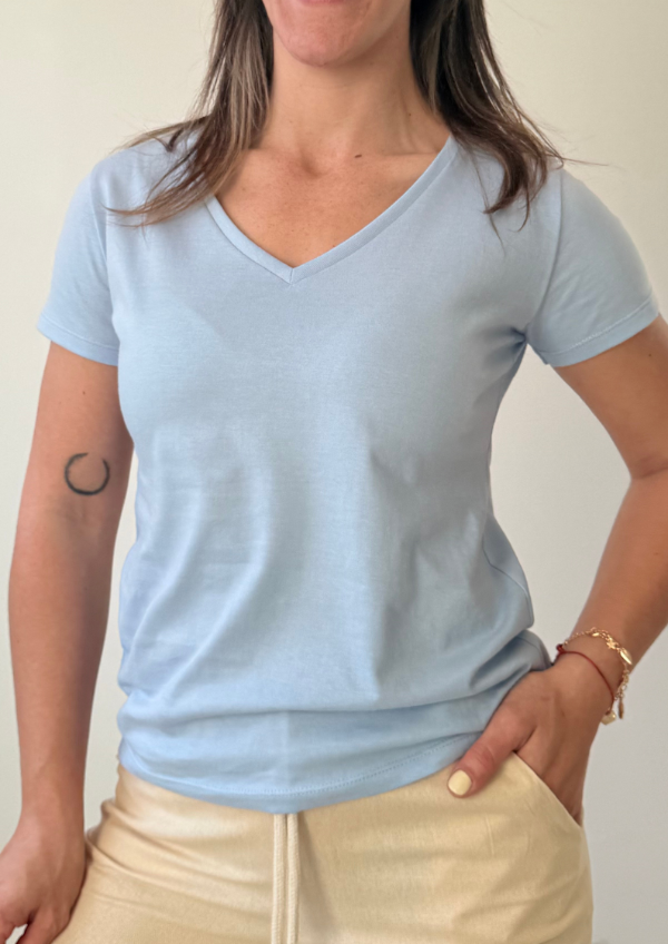 Producto - Remera BARI - Celeste