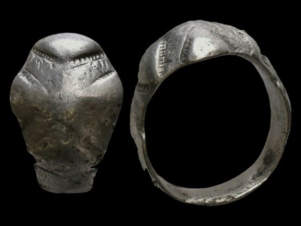 Producto - Imperio Romano. Anillo (Siglo I a III DC) Plata 24,5 MM - 8,35 Grs