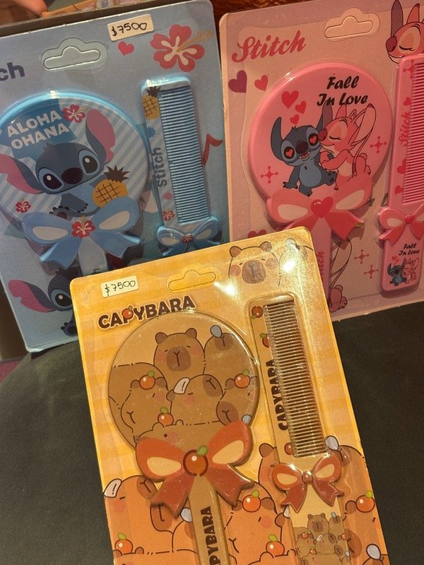 Producto - Set espejo y peine