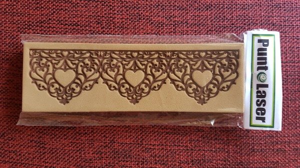 Producto - Puntillas - 18 x 5,7 cm - Cod. 217 con corazones