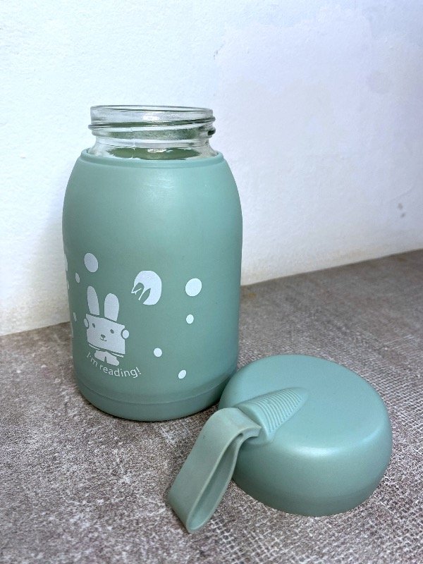 Producto - Botella de vidrio infantil -verde