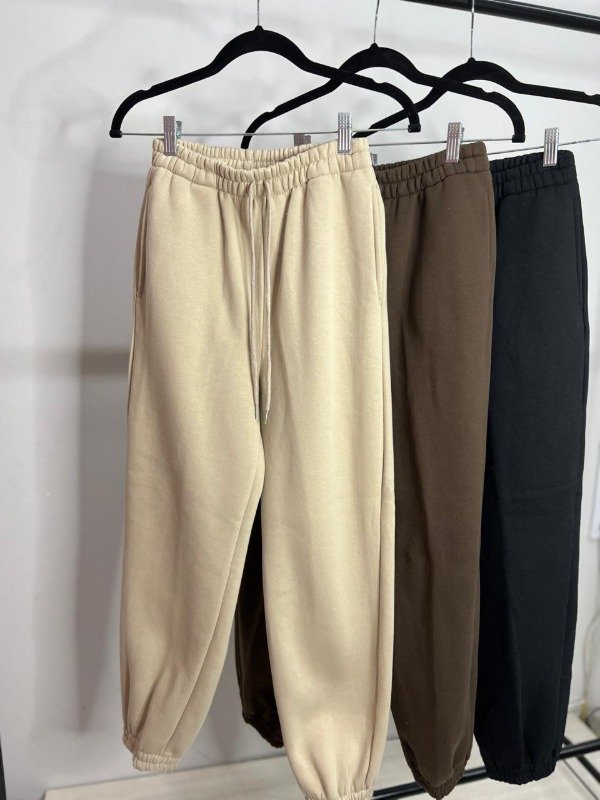 Producto - JOGGER ABRIL