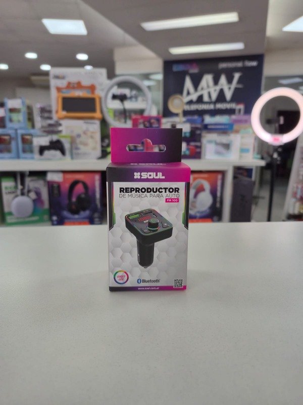 Producto - Cargador de Auto FM100 FM/TF/MANOS LIBRES LED Soul CA-FM100