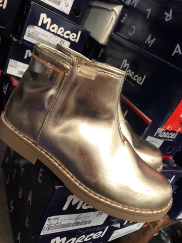 Producto - Bota dorada Ine (súper oferta)
