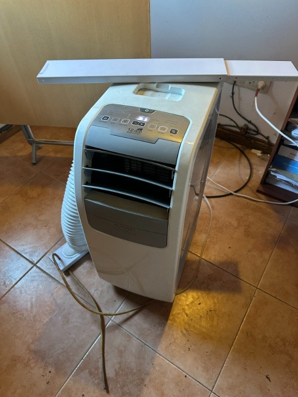 Producto - AIRE ACONDICIONADO PORTATIL ELECTROLUX COMPLETO #11137