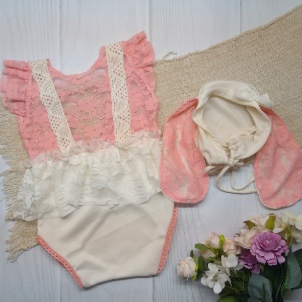 Producto - Body + capota Conejo Coral 12-18m