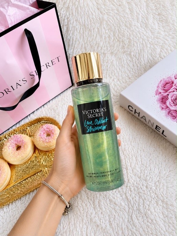Producto - BODY VICTORIA 250ML - LOVE ADDICT SHIMMER