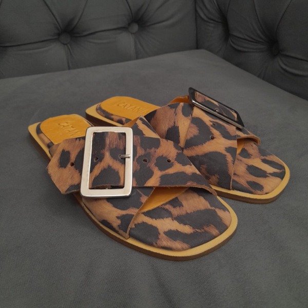 Producto - Sandalias Jime (animal print)
