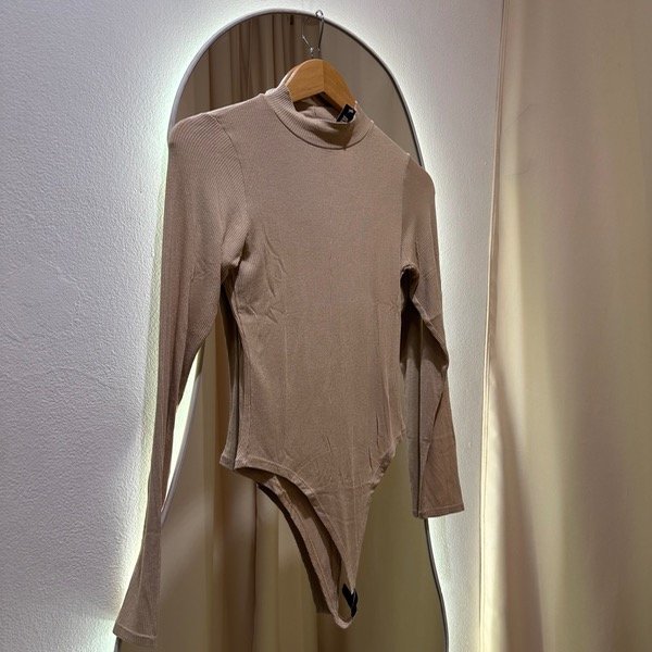 Producto - BODY POLERA MORLEY BEIGE