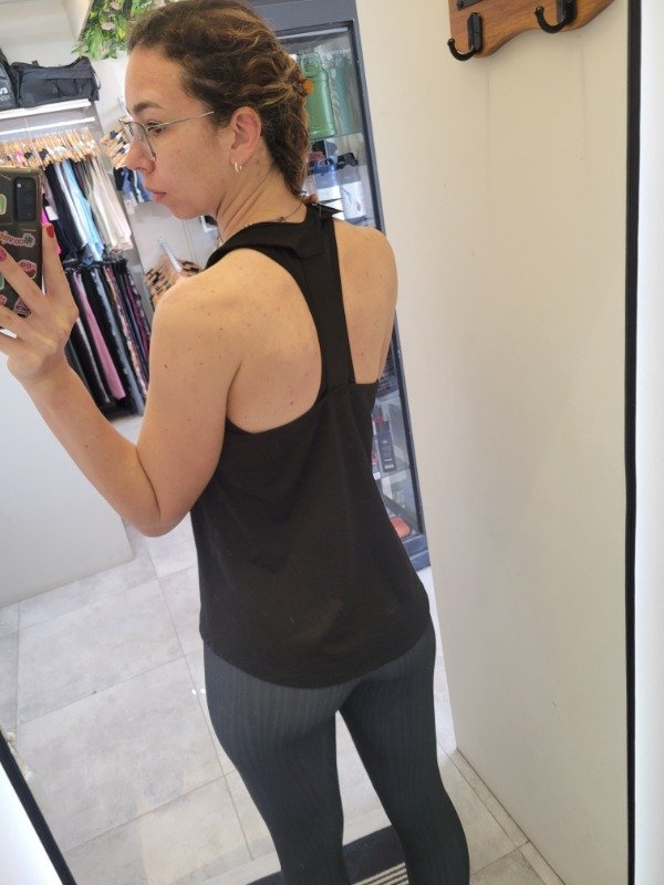 Producto - Musculosa Sulu Negra - 1