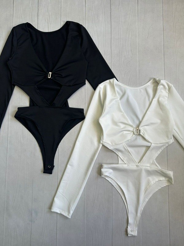 Producto - [6789] Body m/l cut out triangulo y hebilla desmontable microfibra