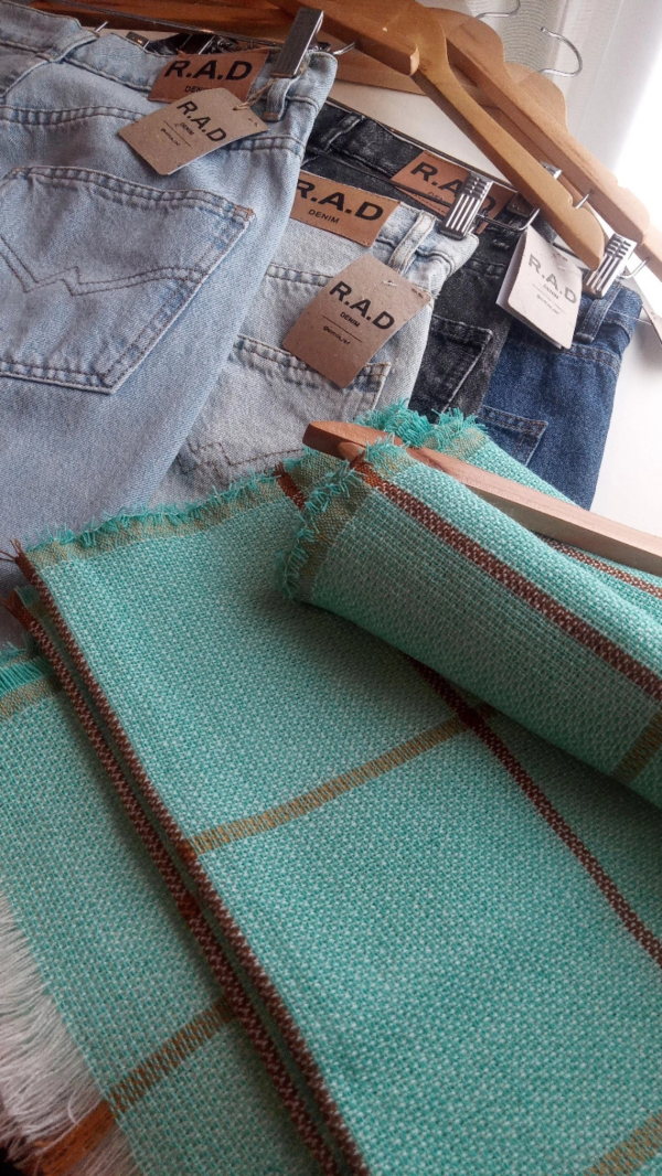 Producto - RUANA Acrílica Verde Claro