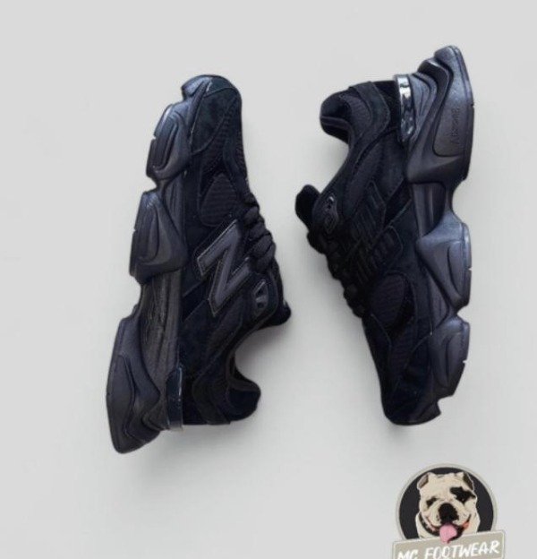 Producto - NEW BALANCE 9060